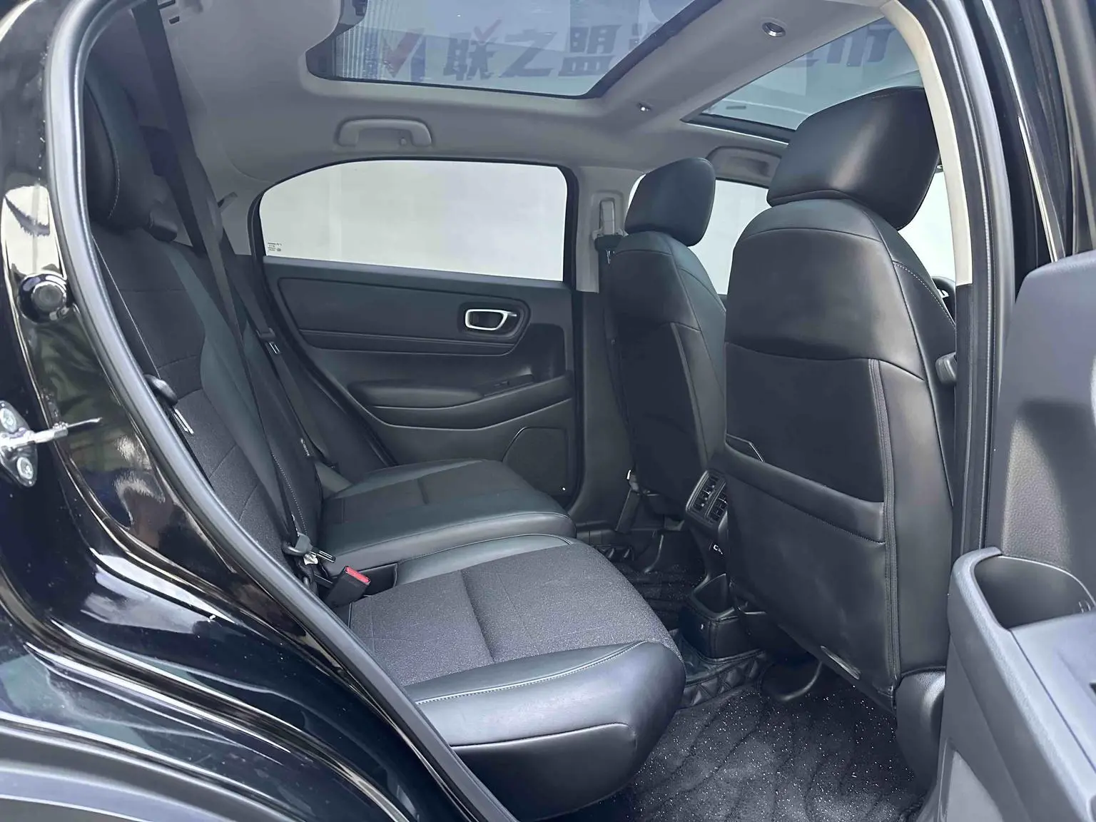 Honda Vezel 2023 1.5L CVT Tech