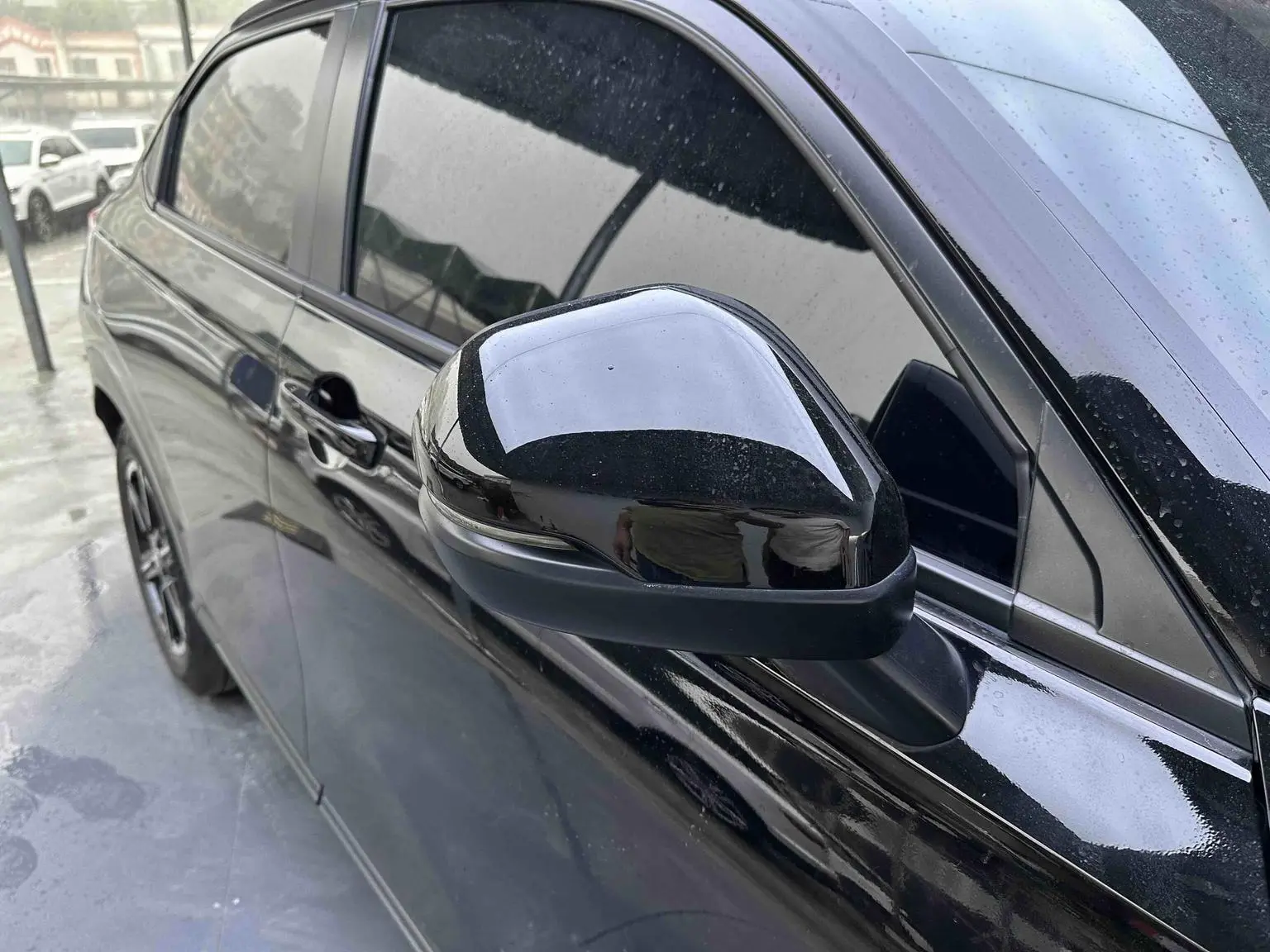 Honda Vezel 2023 1.5L CVT Tech