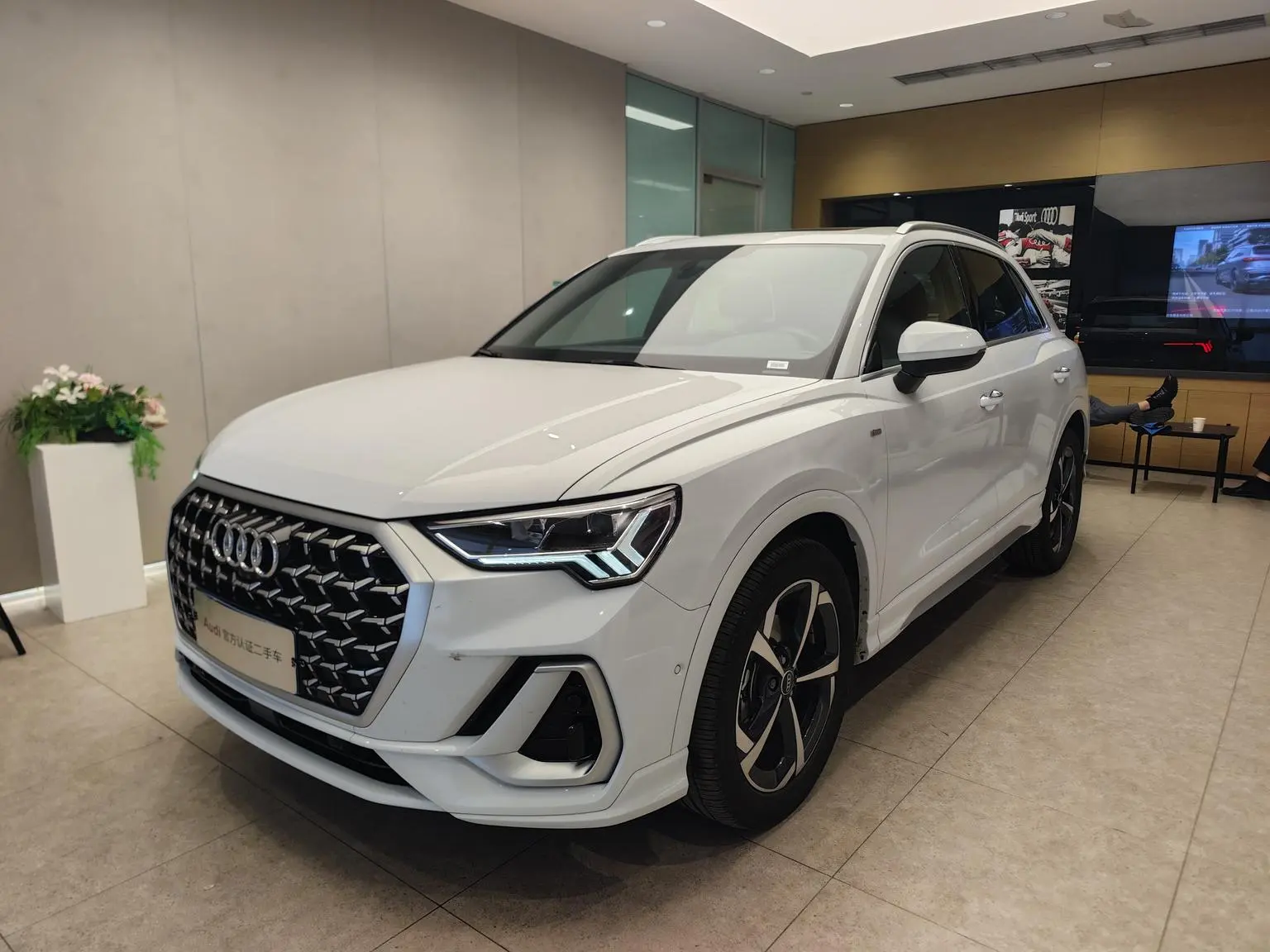 Audi Q3 2024 35 TFSI Dynamic Fashion