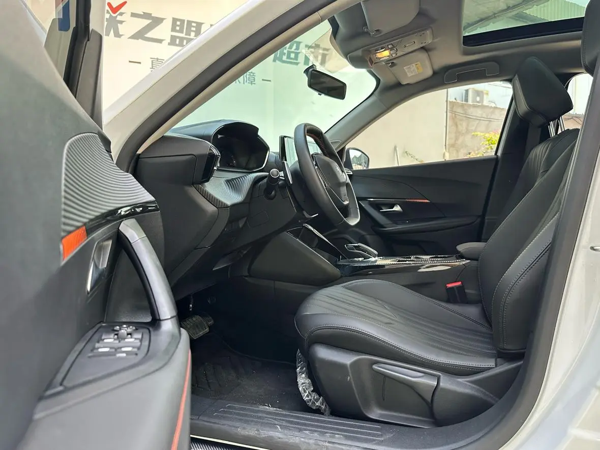 Peugeot 2008 2022 230THP THE ONE