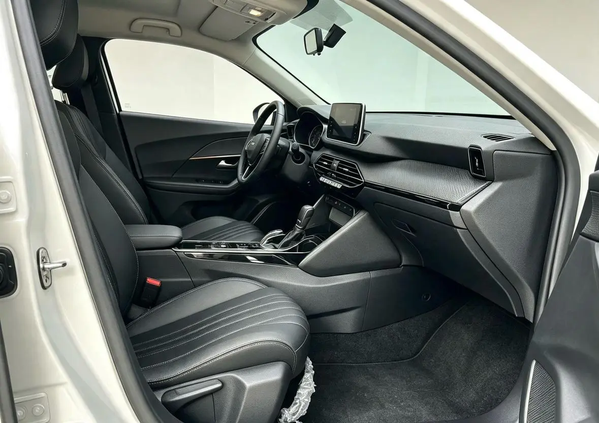 Peugeot 2008 2022 230THP THE ONE