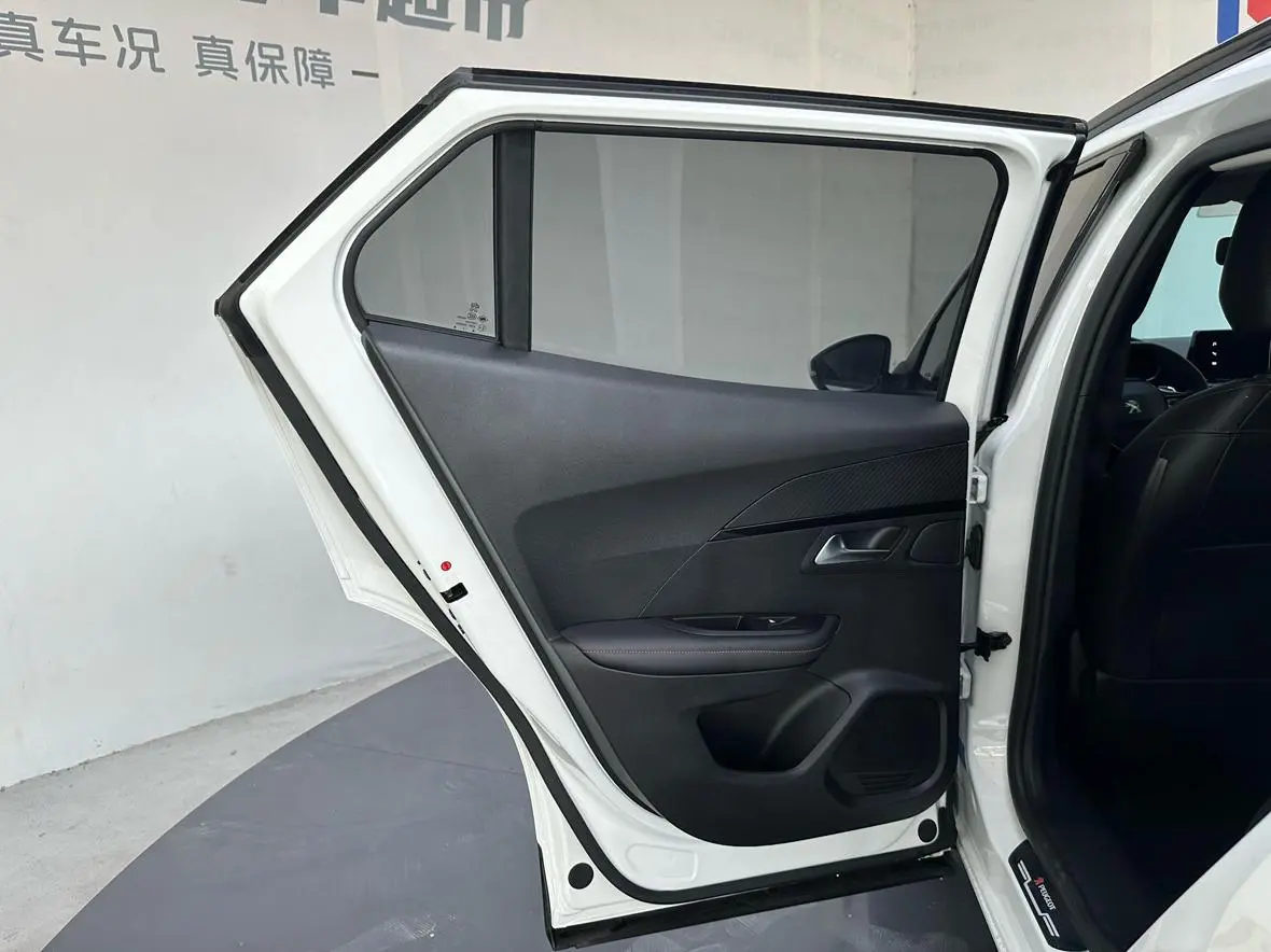 Peugeot 2008 2022 230THP THE ONE