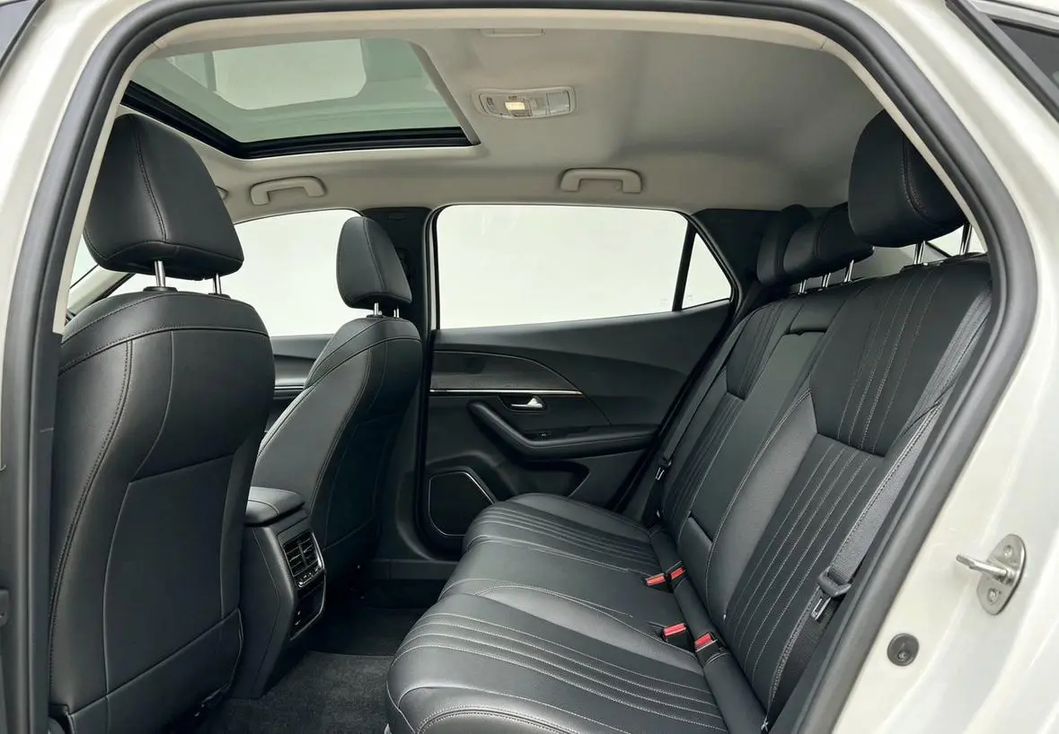 Peugeot 2008 2022 230THP THE ONE