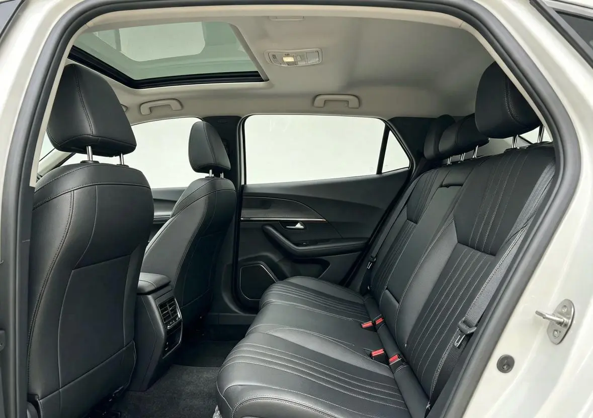Peugeot 2008 2022 230THP THE ONE