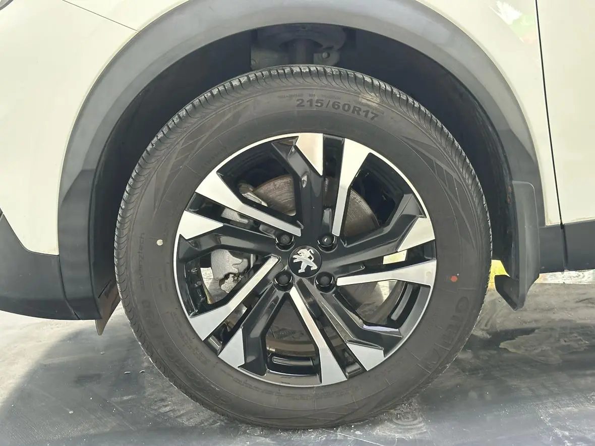 Peugeot 2008 2022 230THP THE ONE