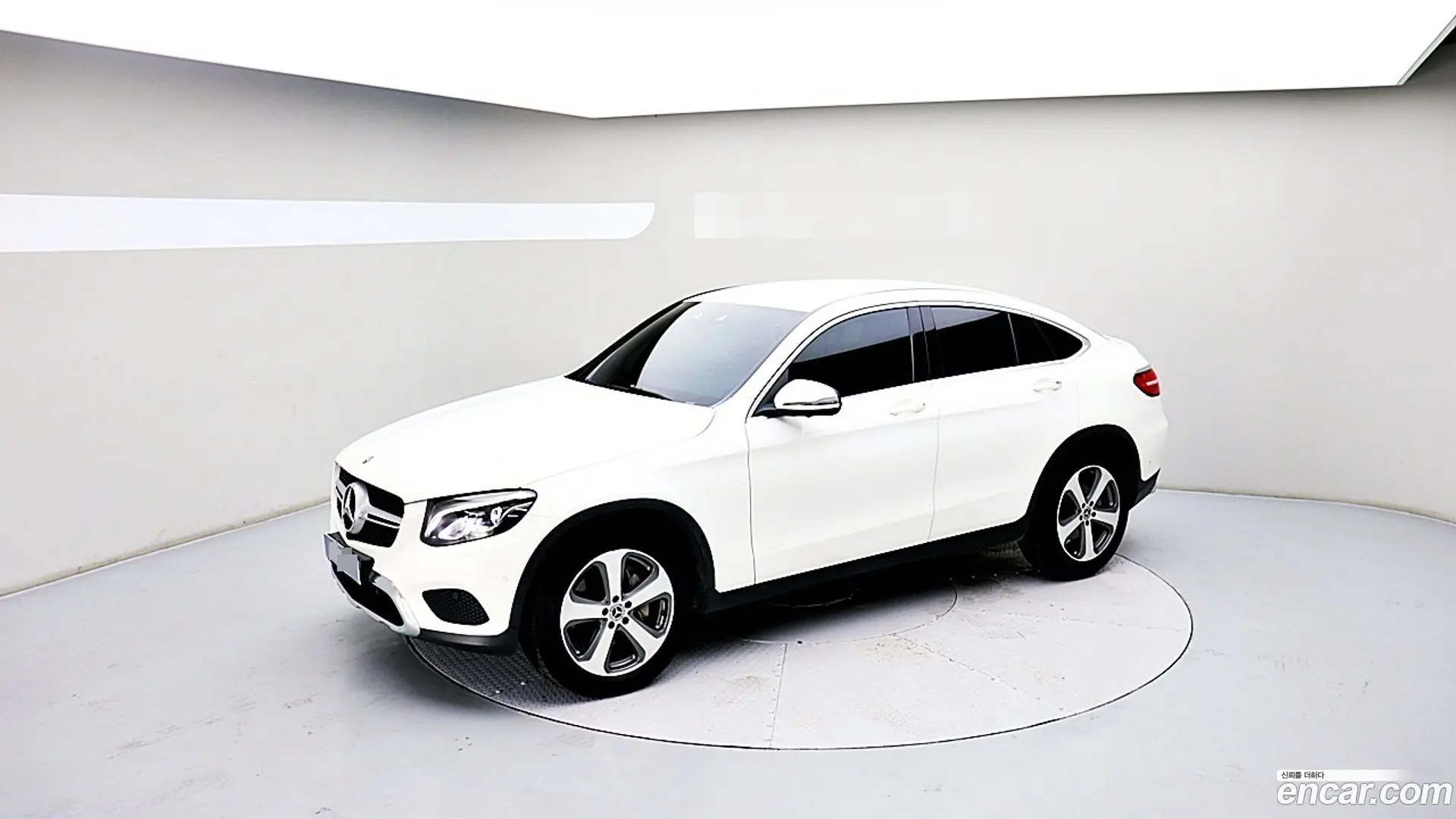 Mercedes-Benz GLC-Class GCL300 4MATIC Coupe