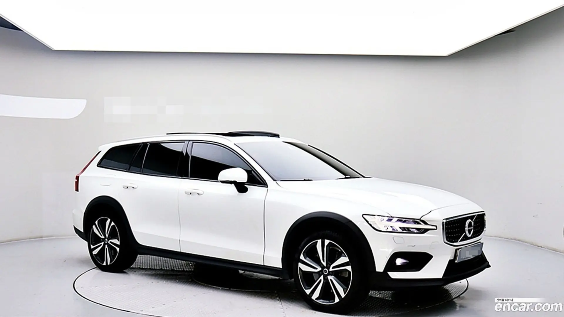 Volvo V60 T5 Pro AWD