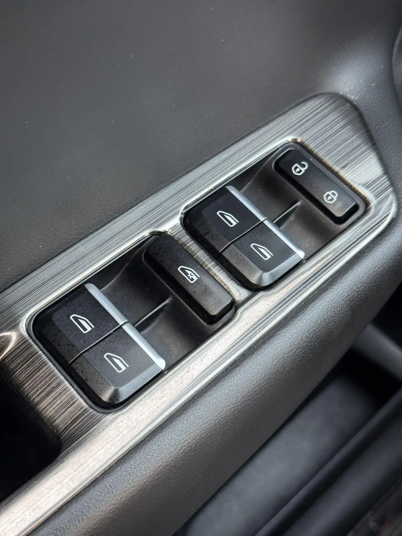 Geely Boyue 2018 1.8TD Auto 2WD Smart Connected 4G Connected