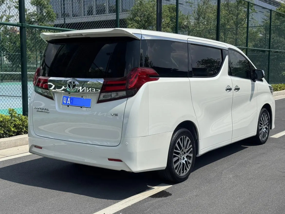 Toyota 2018 3.5L Premium