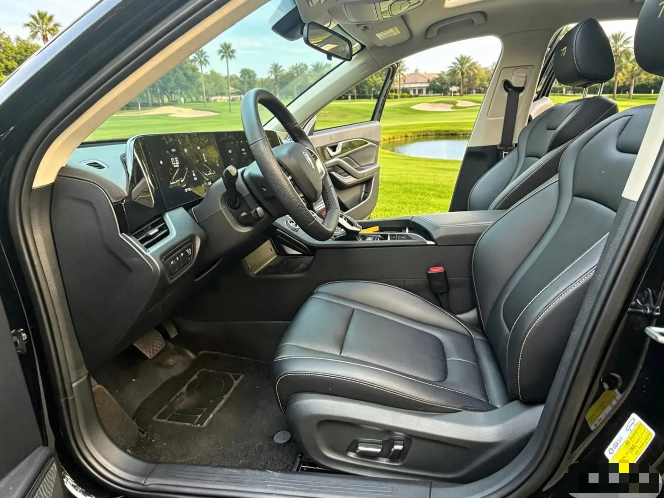 Bestune B70 2023 3rd Gen 1.5T Auto 70 Anniversary Commemorative