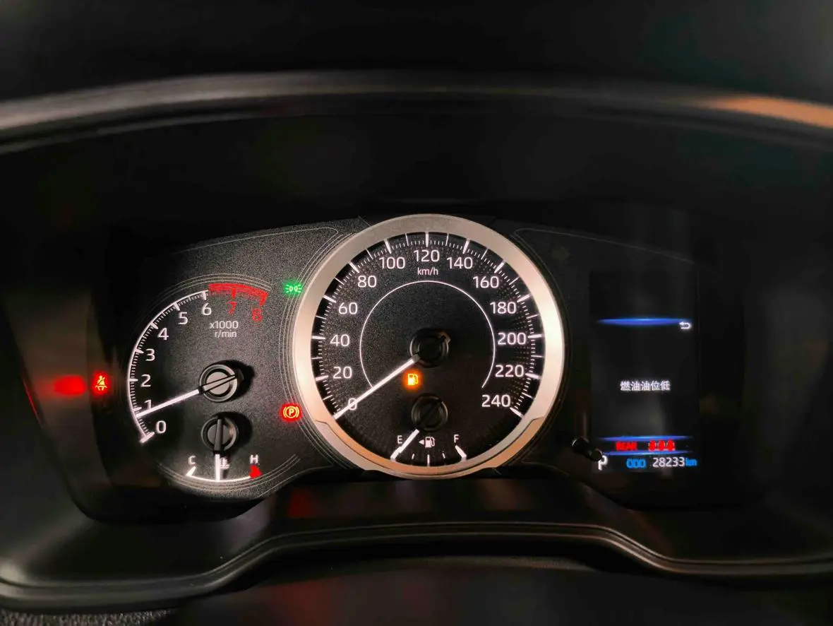 Toyota Levin 2022 185T CVT Sport