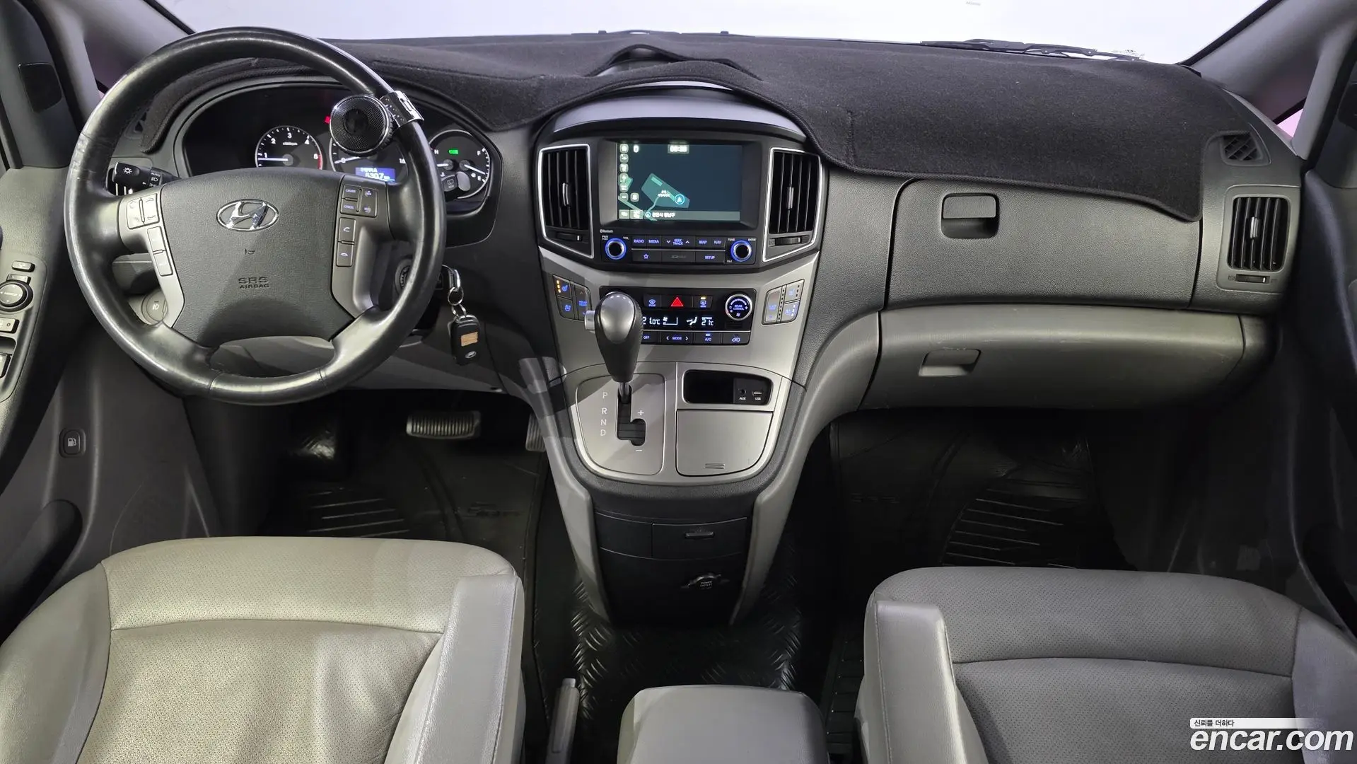 Hyundai Starex Limousine (Special)