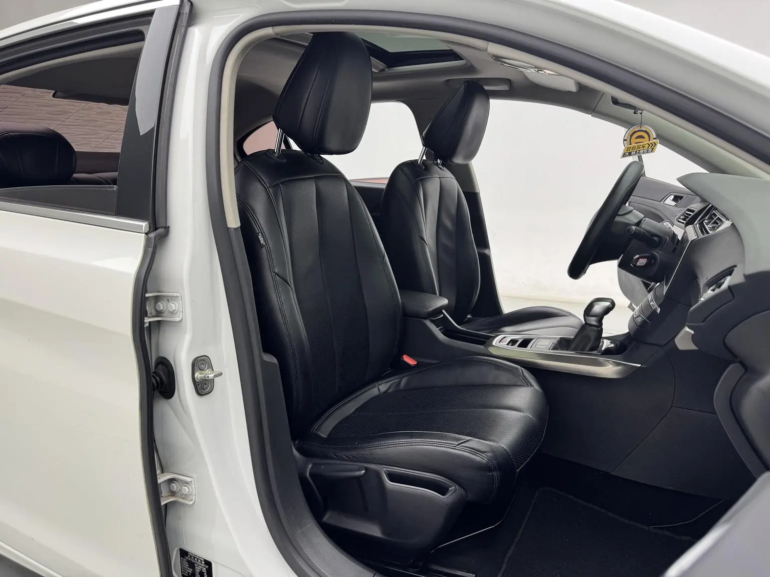 Peugeot 408 2018 350THP Auto Luxury