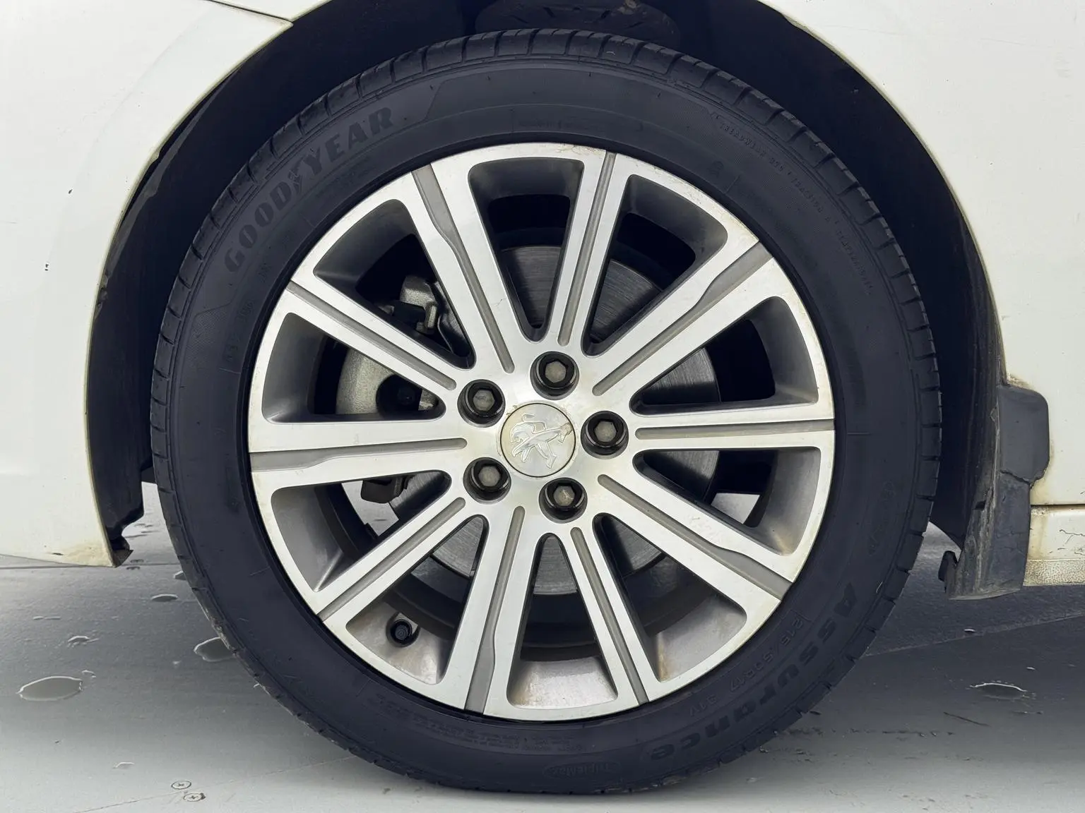 Peugeot 408 2018 350THP Auto Luxury