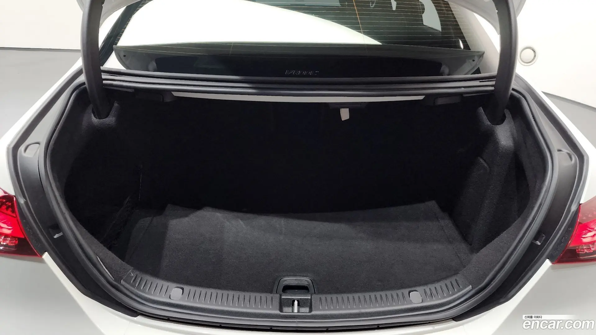 Mercedes-Benz E-Class E250 Exclusive