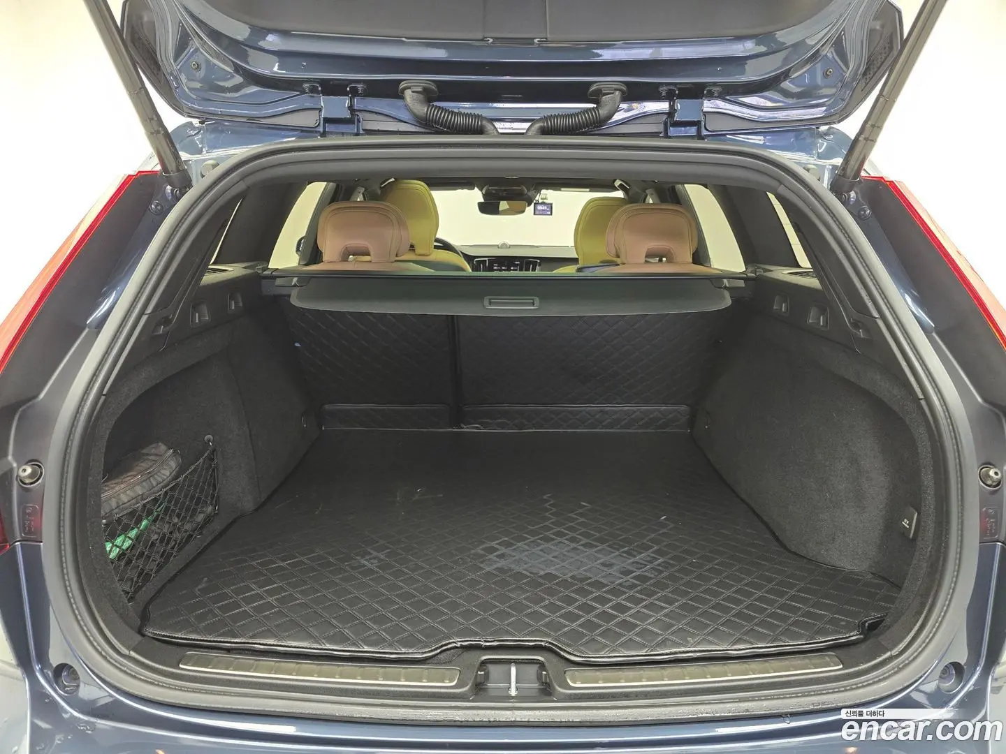 Volvo V60 B5 Pro AWD