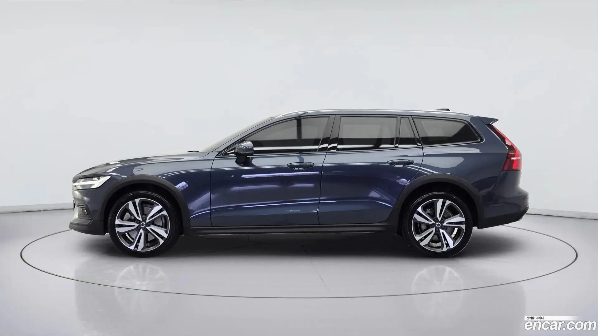 Volvo V60 B5 Pro AWD