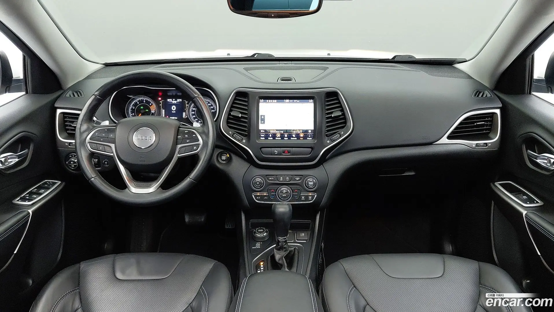 Jeep Cherokee 2.4 Longitude AWD