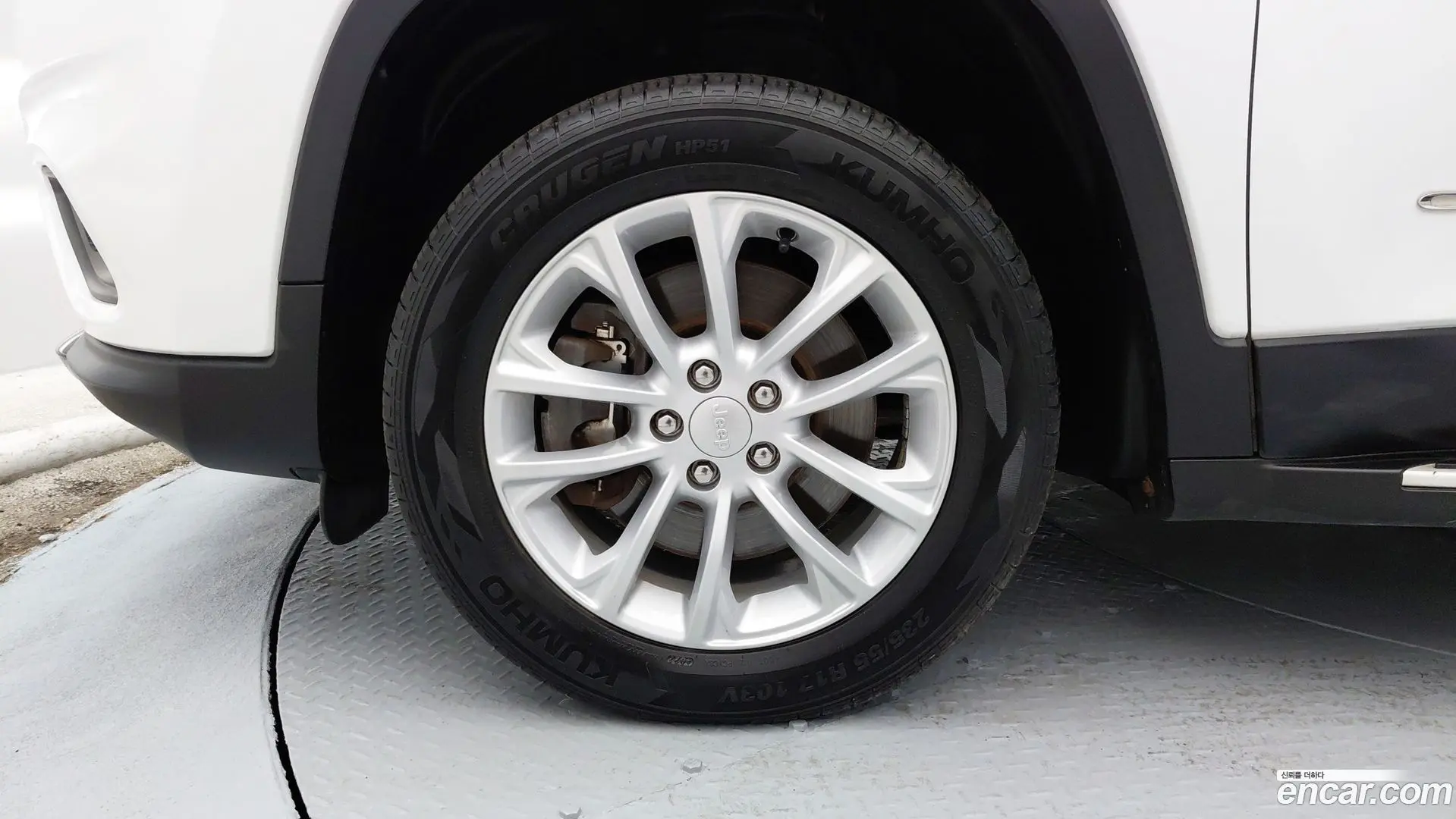 Jeep Cherokee 2.4 Longitude AWD