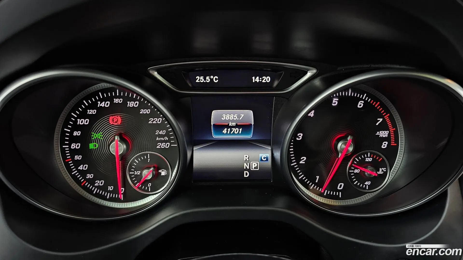 Mercedes-Benz GLA-Class GLA220 Premium 2017
