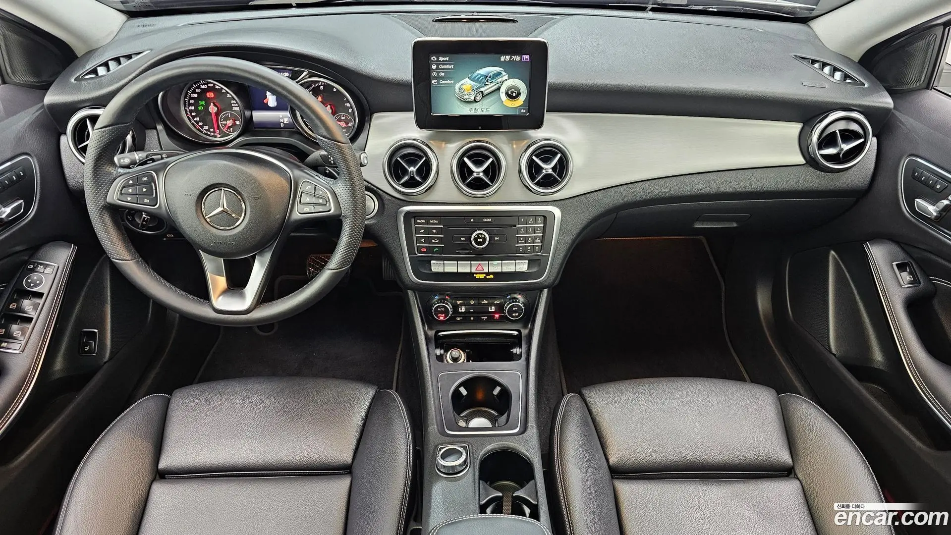 Mercedes-Benz GLA-Class GLA220 Premium 2017