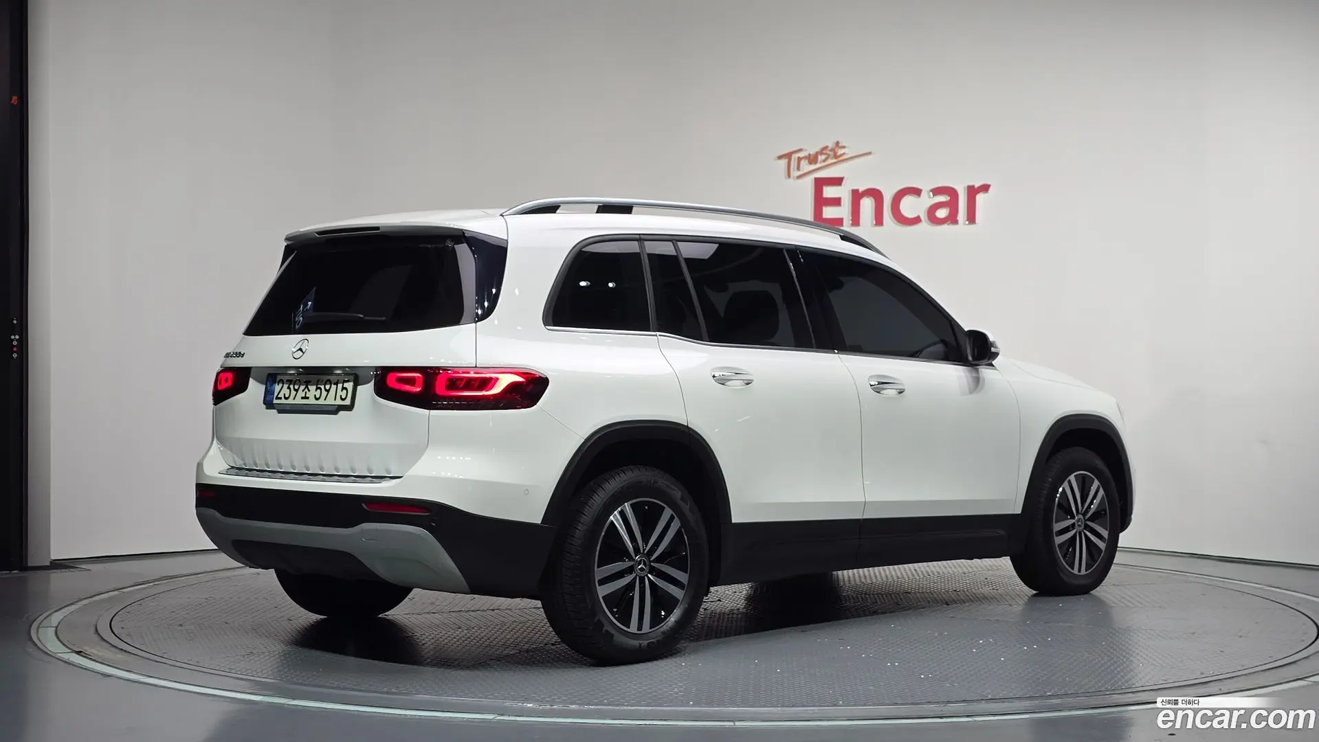 Mercedes-Benz GLB-Class GLB200 d 2021