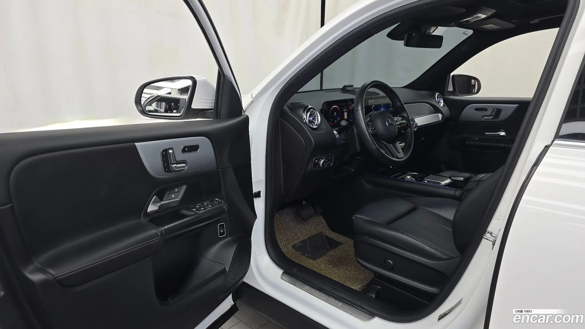 Mercedes-Benz GLB-Class GLB200 d 2021