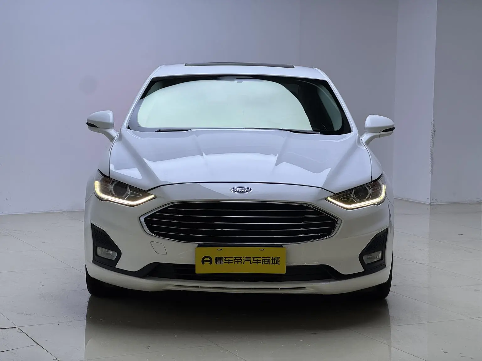 Ford Mondeo 2019 EcoBoost 180 Smart Fashion China VI