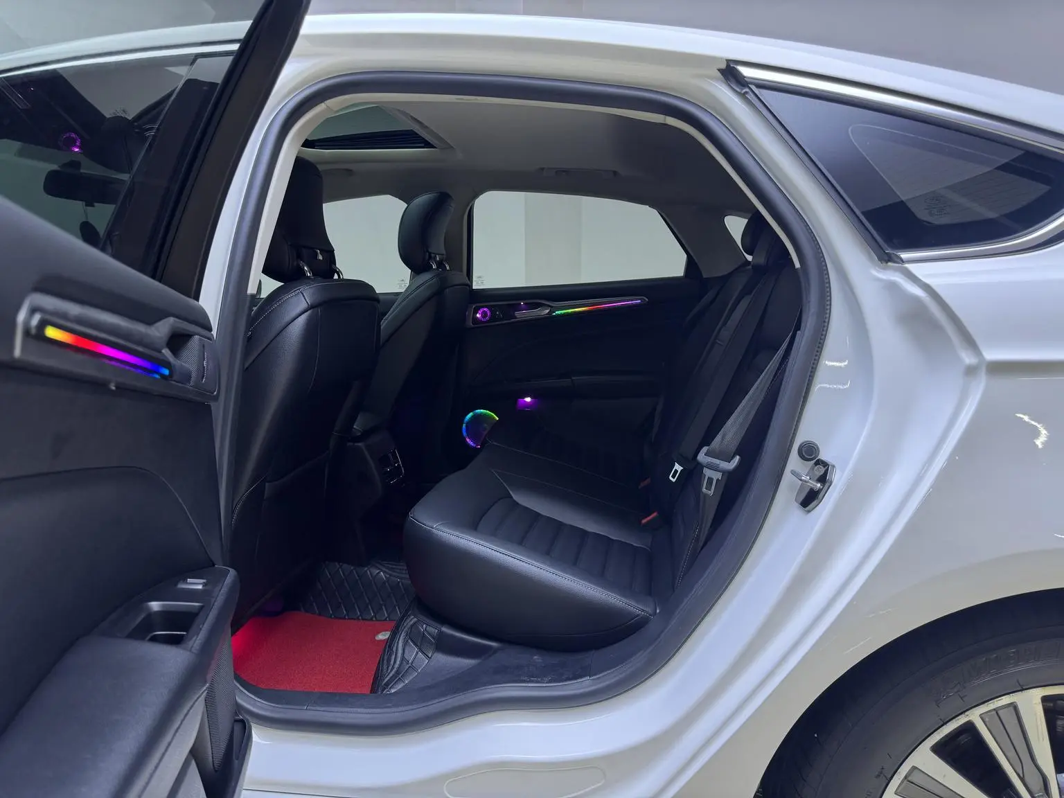 Ford Mondeo 2019 EcoBoost 180 Smart Fashion China VI