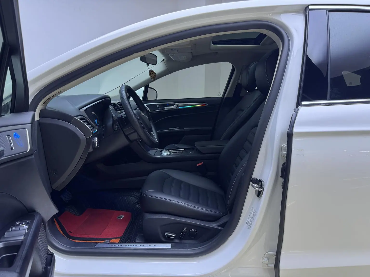 Ford Mondeo 2019 EcoBoost 180 Smart Fashion China VI