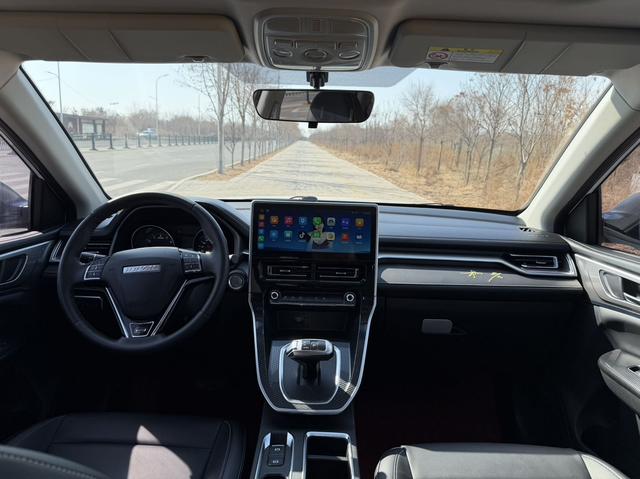 Haval M6 2021 PLUS 1.5T DCT Luxury Connected