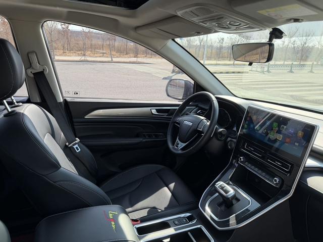 Haval M6 2021 PLUS 1.5T DCT Luxury Connected