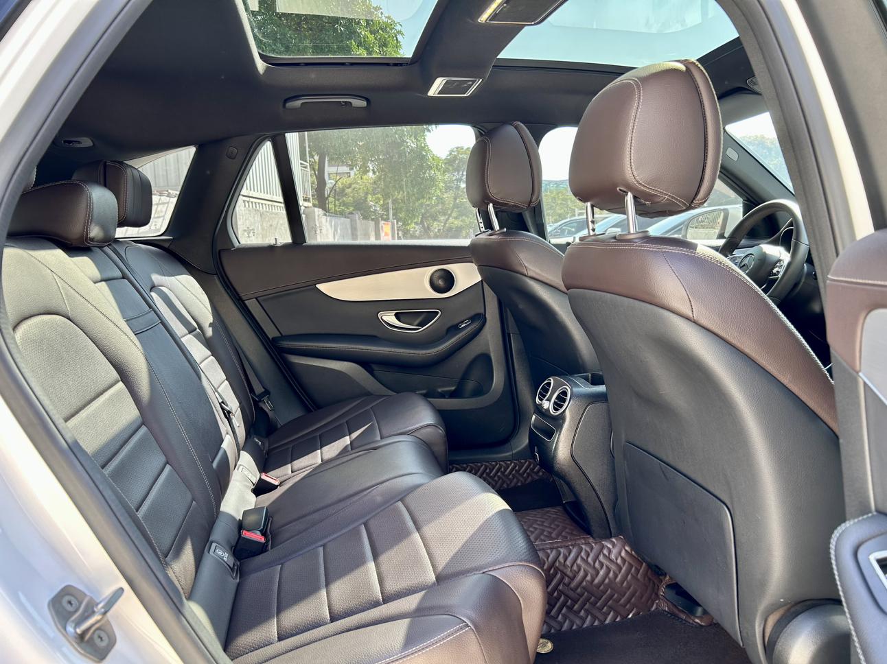 Mercedes-Benz GLC 2022 Facelift GLC 260 L 4MATIC Dynamic