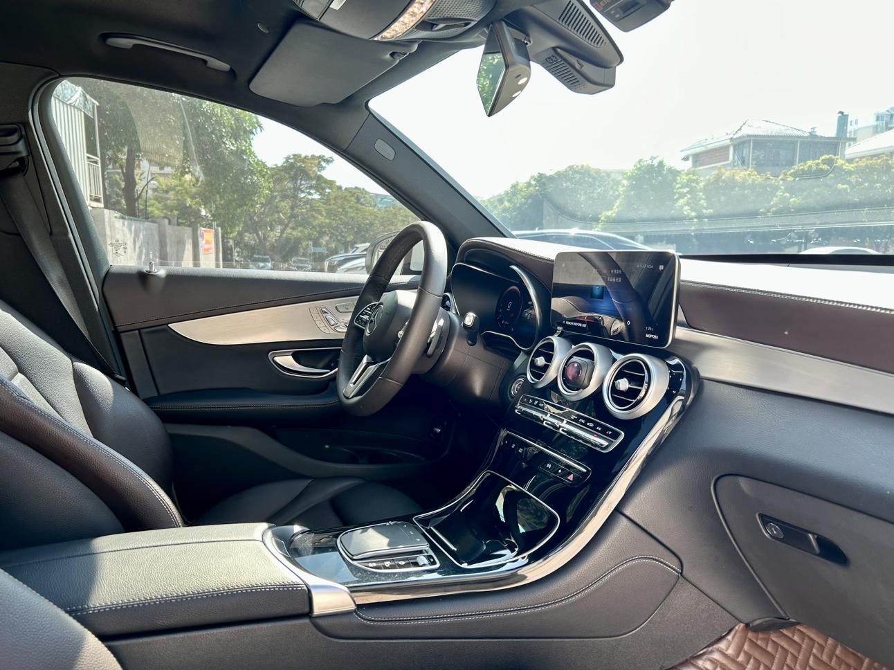 Mercedes-Benz GLC 2022 Facelift GLC 260 L 4MATIC Dynamic