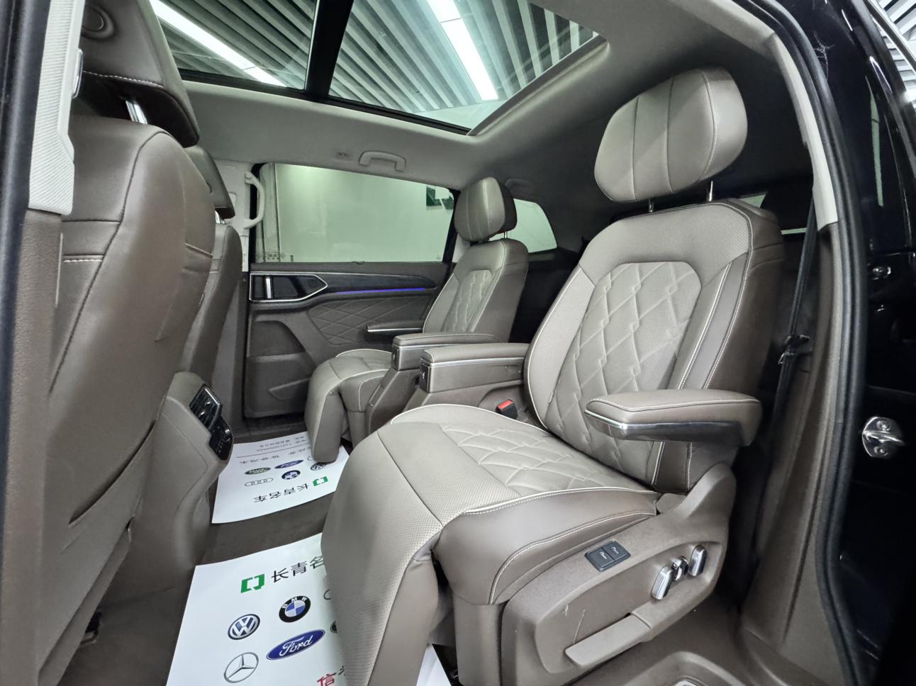 Volkswagen Viloran 2024 380TSI Premium