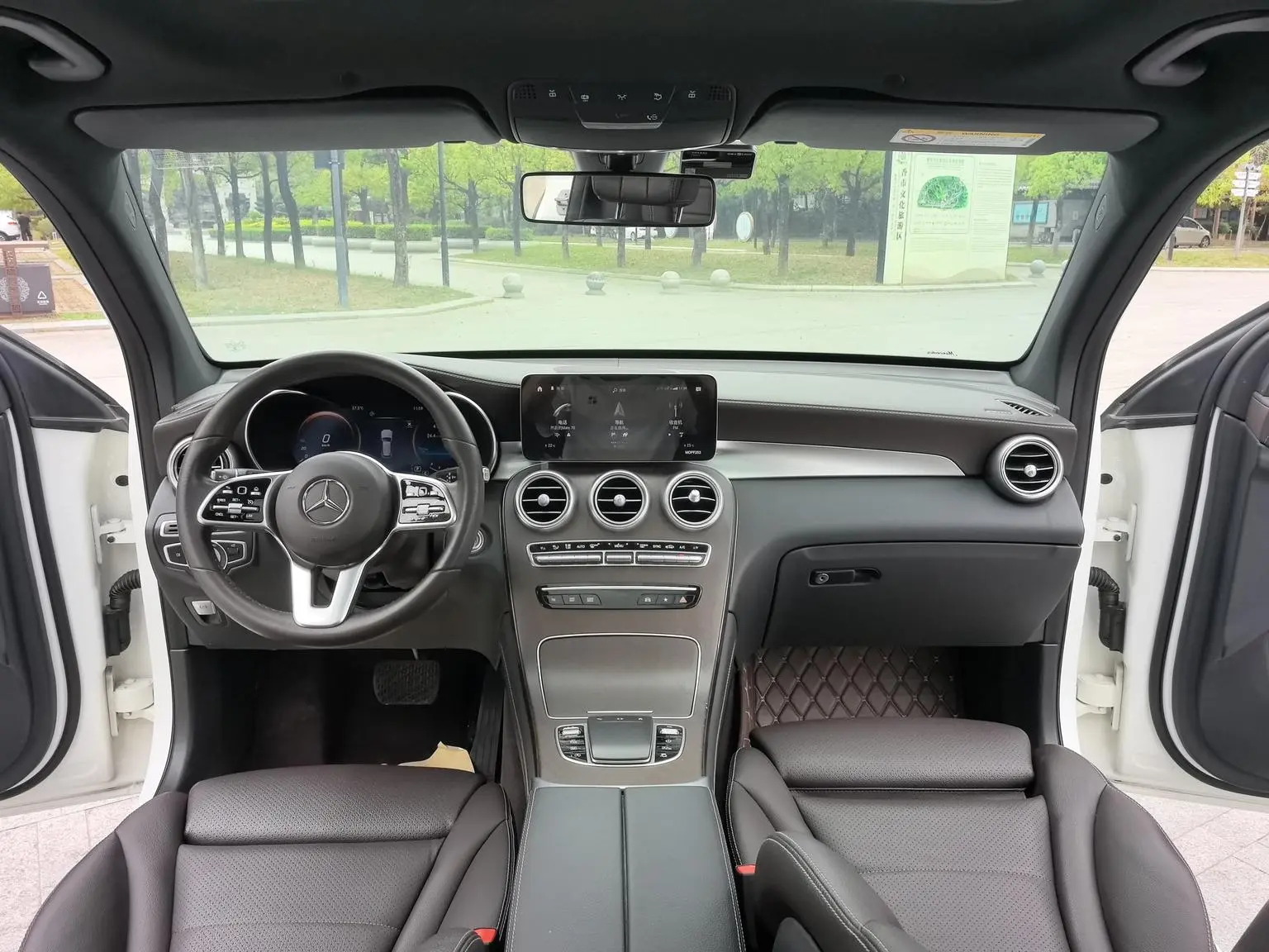 Mercedes-Benz GLC 2020 Facelift GLC 260 L 4MATIC Luxury