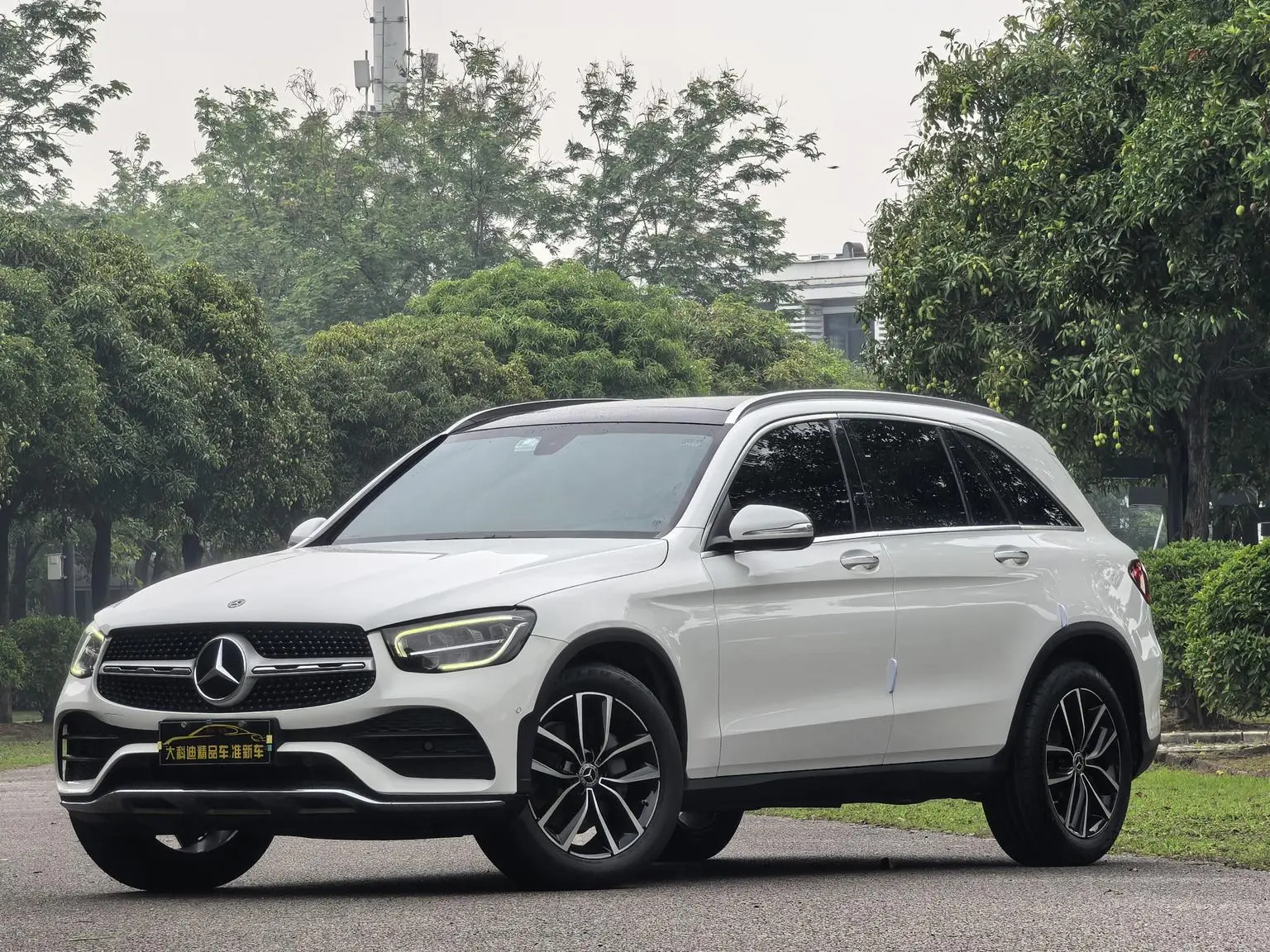 Mercedes-Benz GLC 2020 Facelift GLC 260 L 4MATIC Luxury