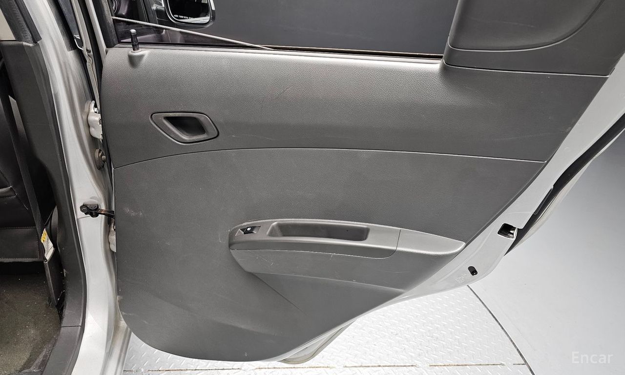 Chevrolet (GM Daewoo) Spark LS 2012