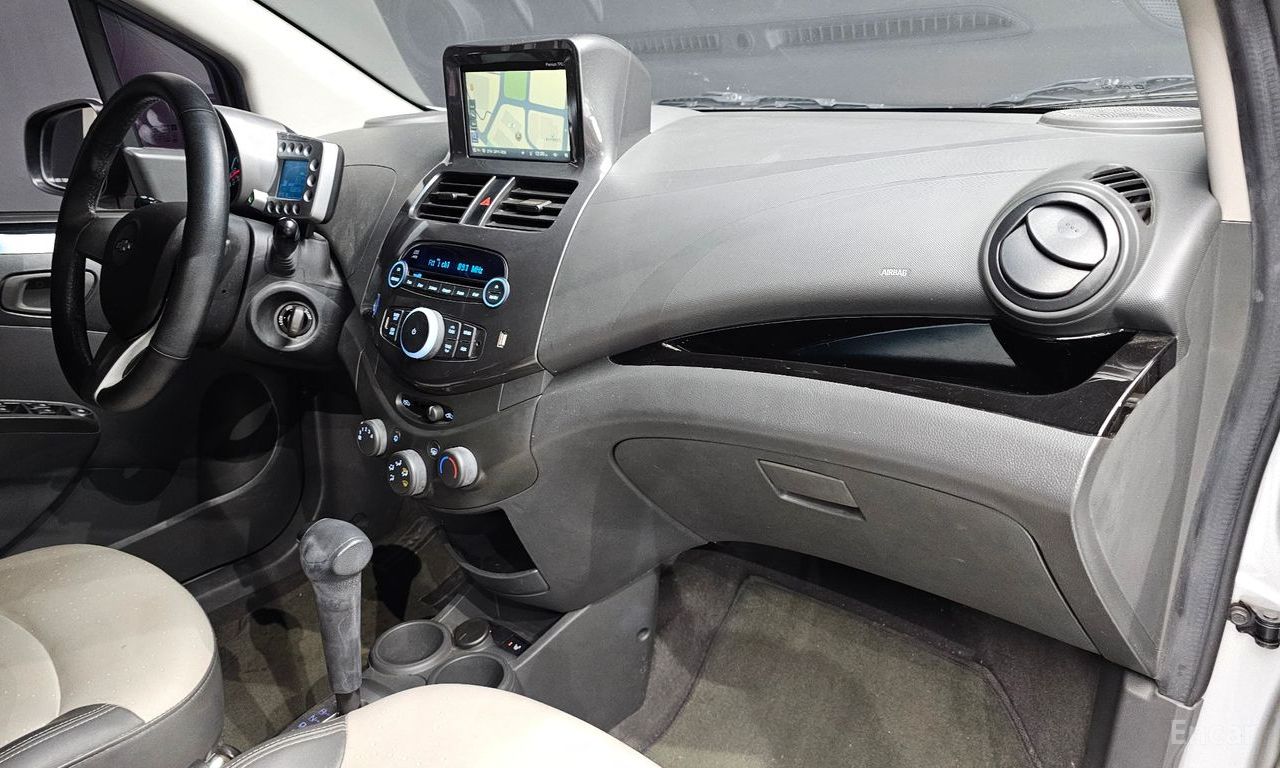 Chevrolet (GM Daewoo) Spark LS 2012