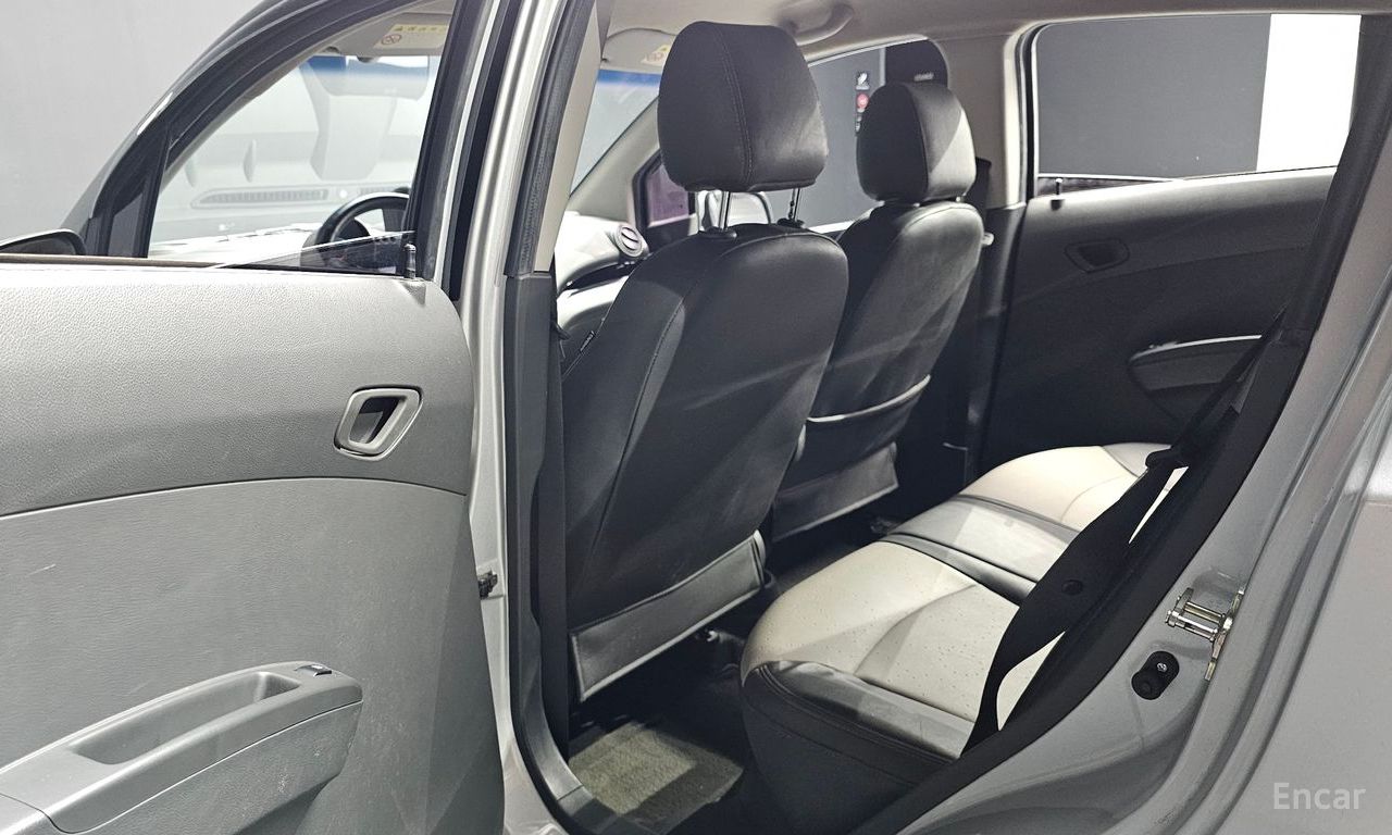Chevrolet (GM Daewoo) Spark LS 2012