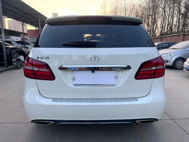 Mercedes-Benz B Class 2018 B 200 Fashion