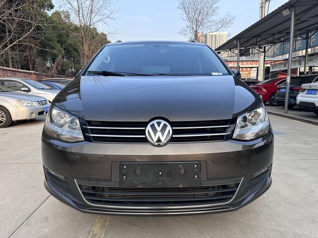 Volkswagen Sharan 2018 380TSI Shu 7 seat