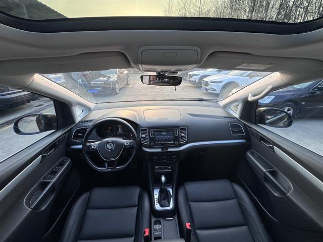 Volkswagen Sharan 2018 380TSI Shu 7 seat