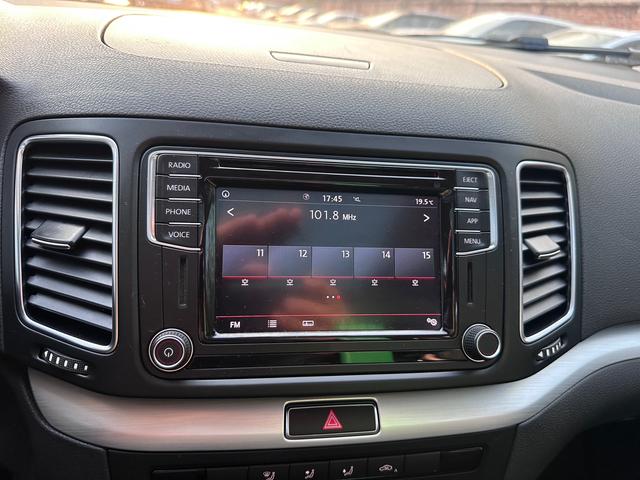 Volkswagen Sharan 2018 380TSI Shu 7 seat
