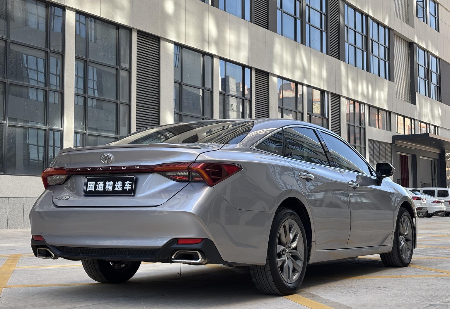 Toyota Avalon 2021 2.5L Luxury
