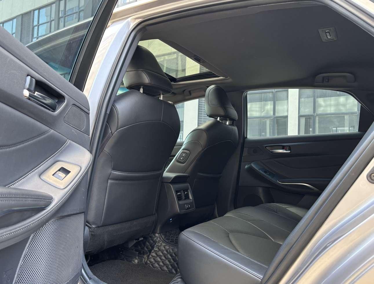 Toyota Avalon 2021 2.5L Luxury