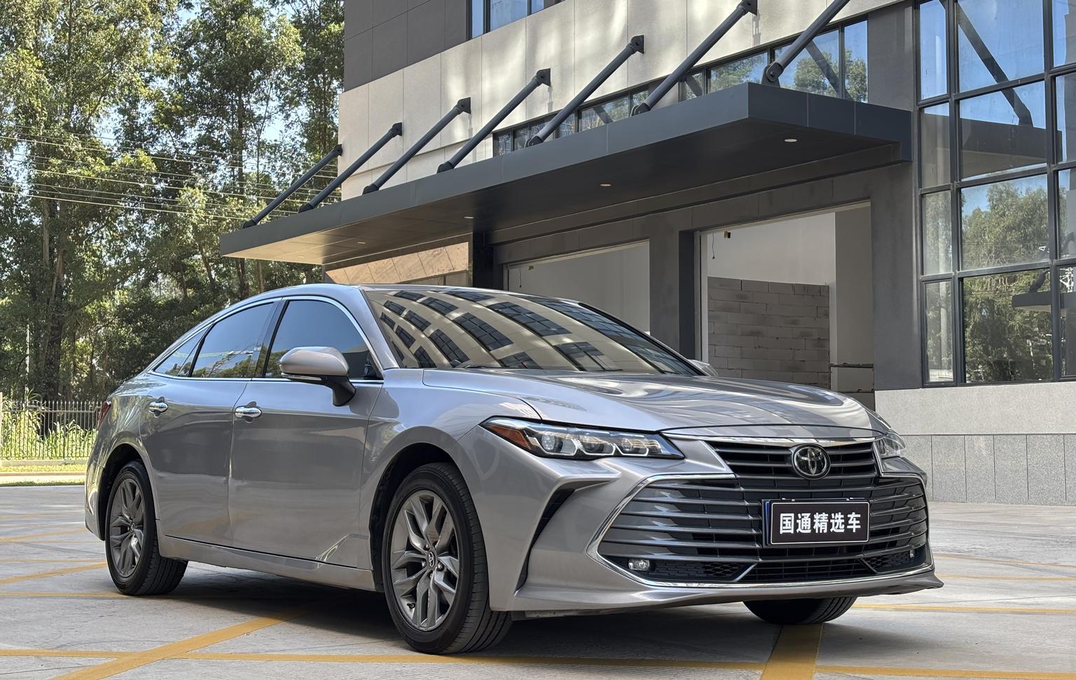 Toyota Avalon 2021 2.5L Luxury