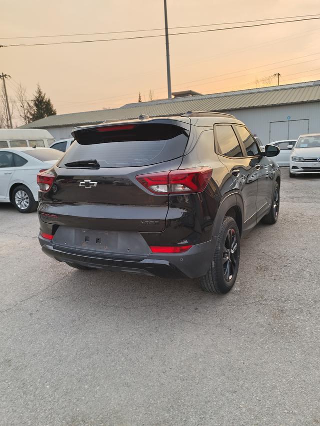 Chevrolet Trailblazer 2019 435T Redline CVT 2WD Chi Sharp China VI