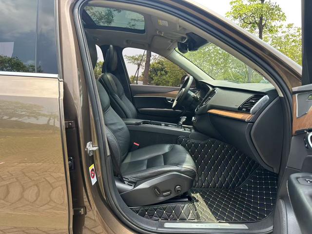 Volvo XC90 2018 T6 Smart Elegant 7 seat