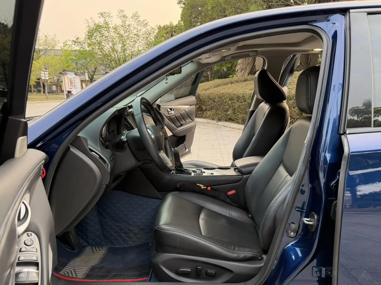 Infiniti Q50L 2018 2.0T China VI